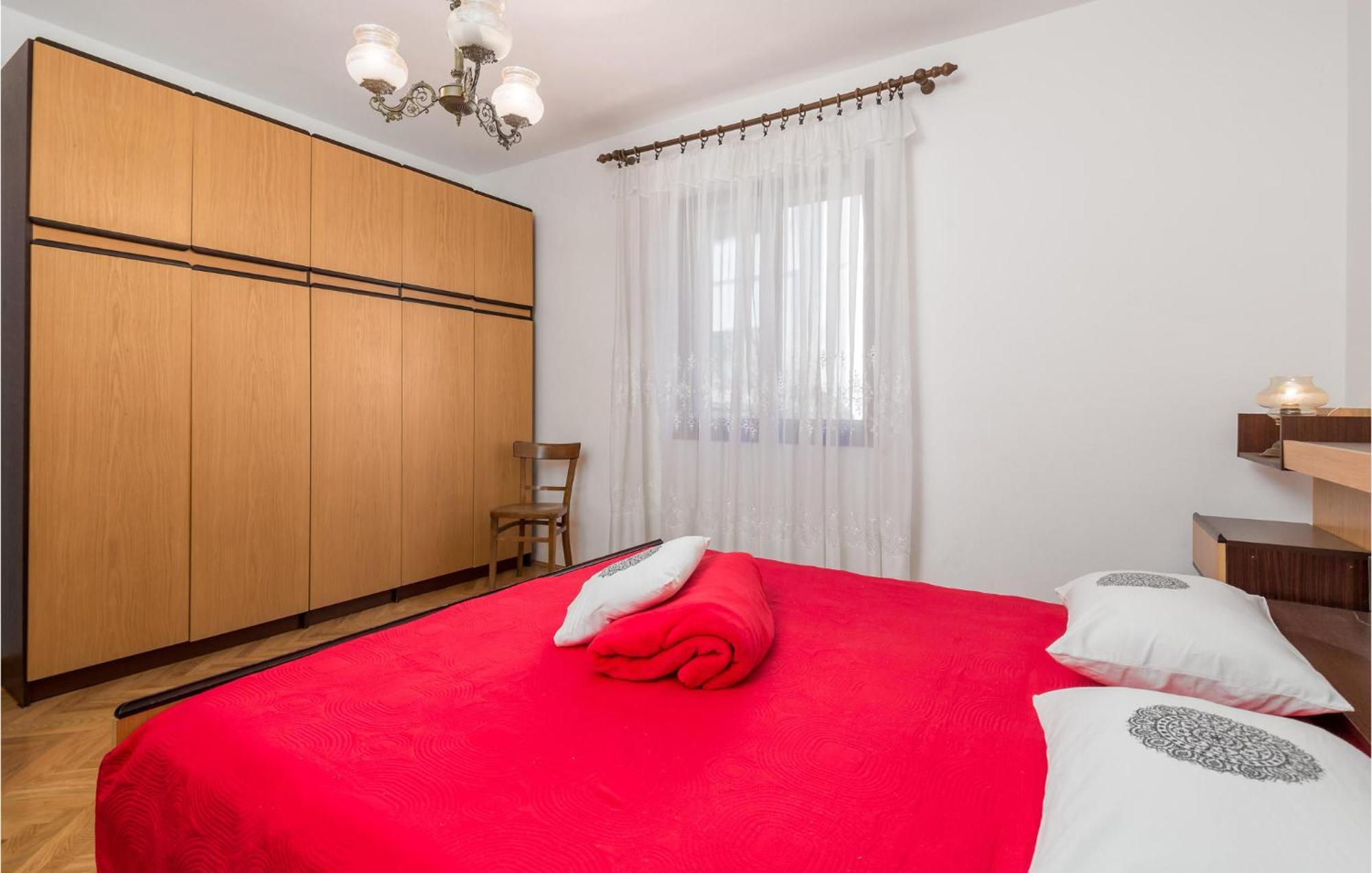 2 Bedroom Awesome Apartment In Pag พาก ภายนอก รูปภาพ