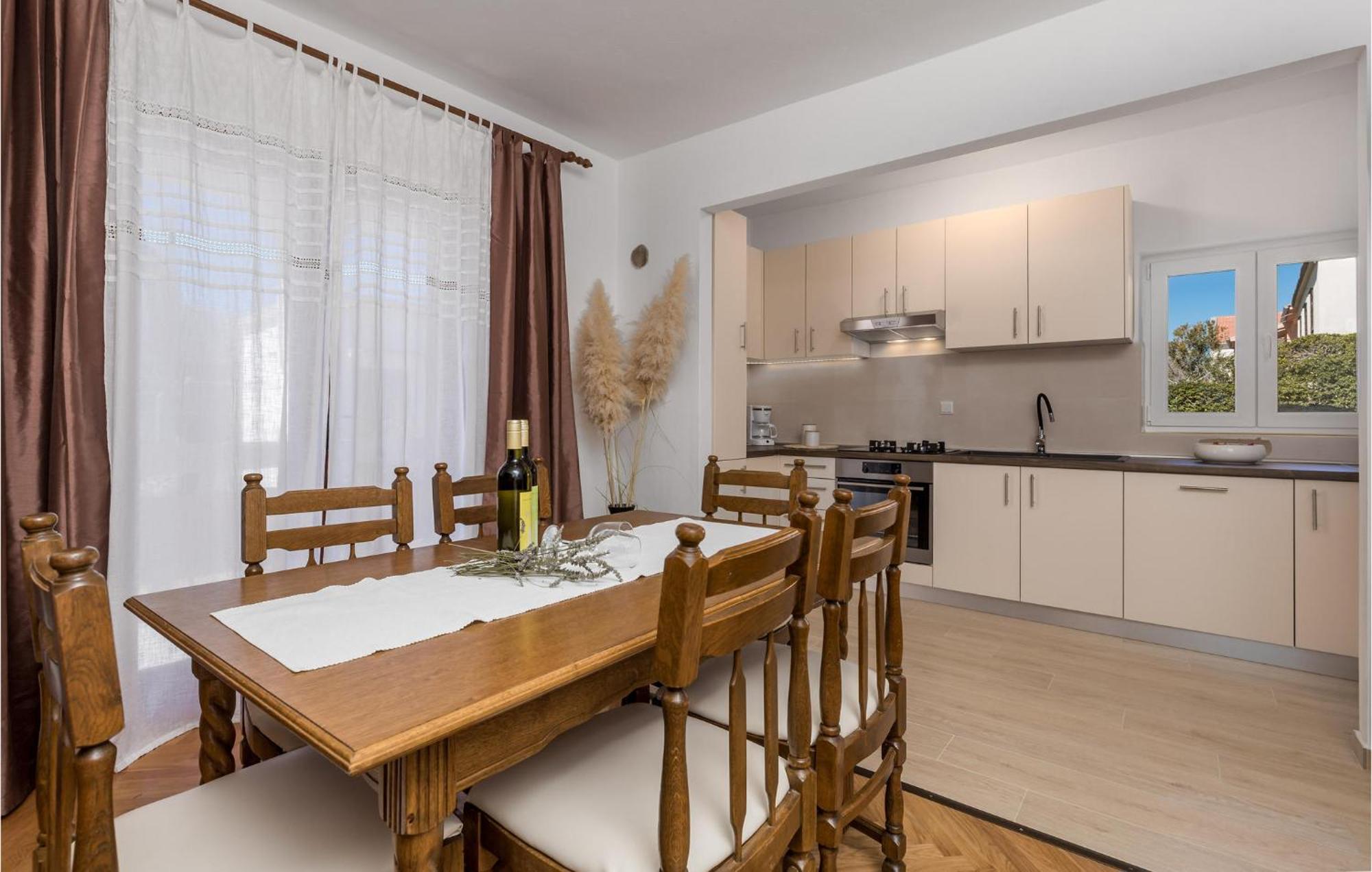 2 Bedroom Awesome Apartment In Pag พาก ภายนอก รูปภาพ