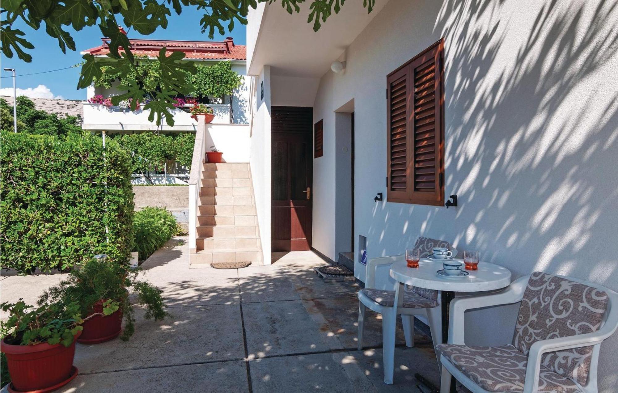 2 Bedroom Awesome Apartment In Pag พาก ภายนอก รูปภาพ